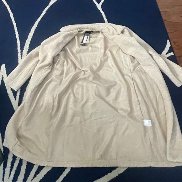 Teddy Coat - Picture 3 of 8